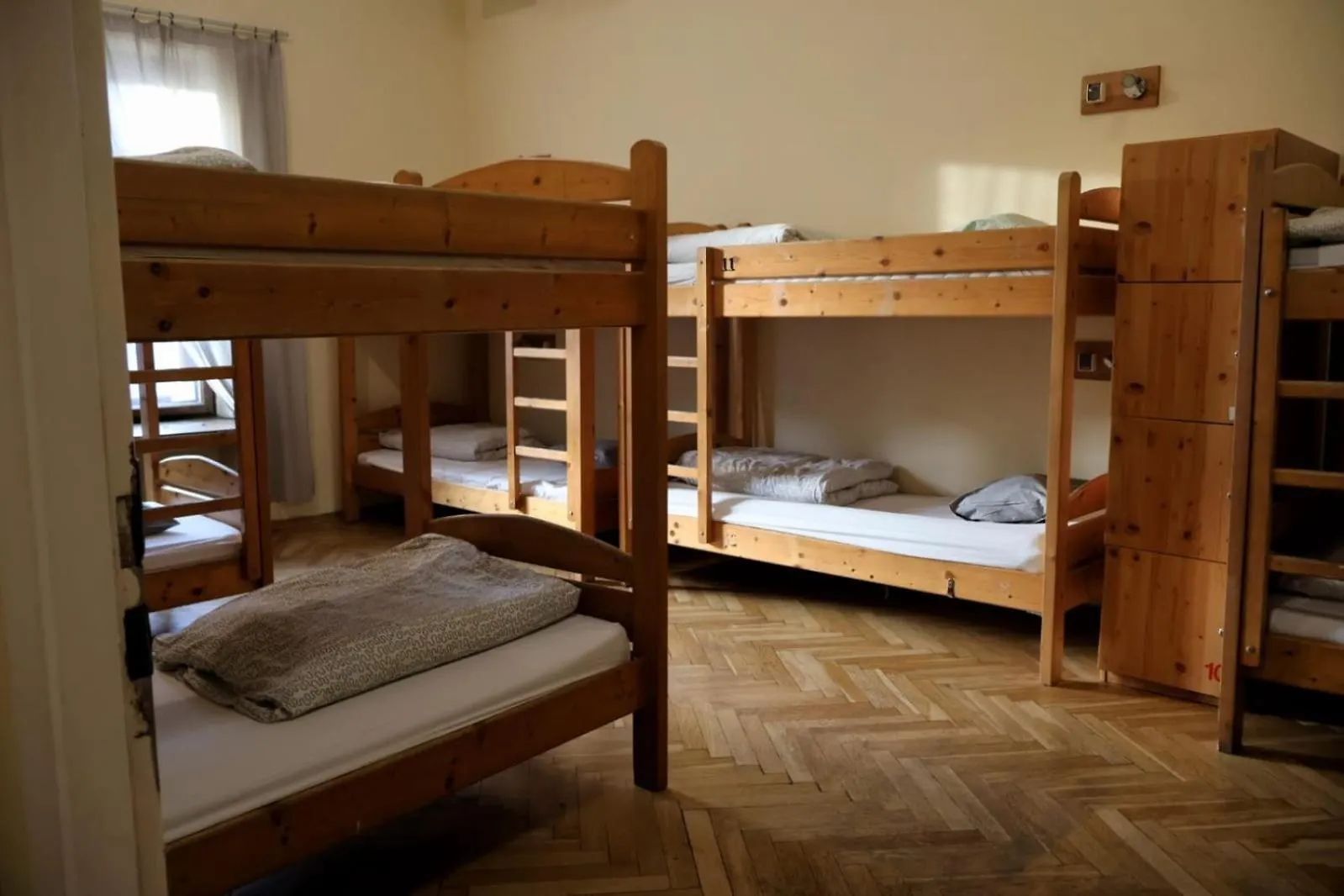50 People Apartment Krakow