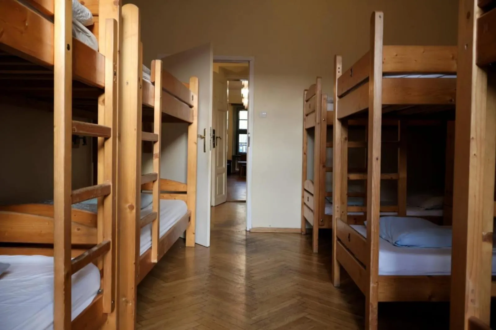 50 People Apartment Cracovia 0*,  Polonia